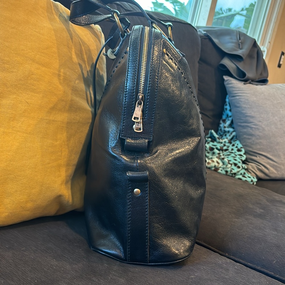 Yves Saint Laurent Authentic Large Bag size 17x13x6 - Picture 15 of 16